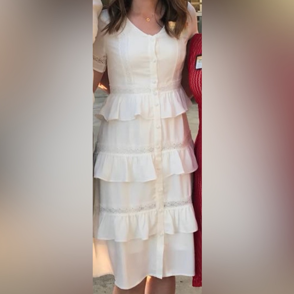 Ivy City Co White Tiered Midi Dress | Small
